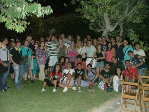Jovenes peregrinos de Italia en Motril-w1289-h1289