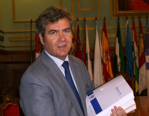 García Fuentes-w1289-h1289