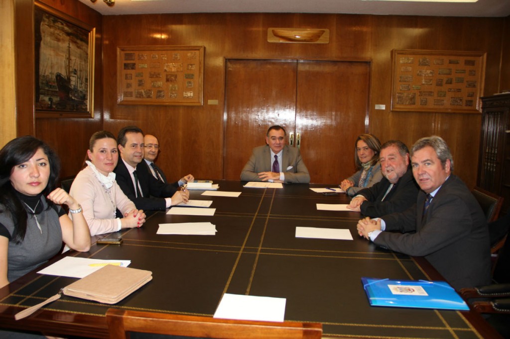 LÍNEA MARÍTIMA MOTRIL-MELILLA: La delegación motrileña se muestra “optimista y expectante”