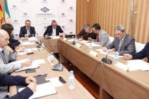 Comienza a estudiarse el acceso terrestre a la dársena motrileña para cuando concluya la A-7