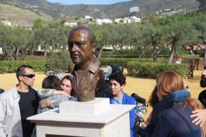 BUSTO PEPE MACIAS