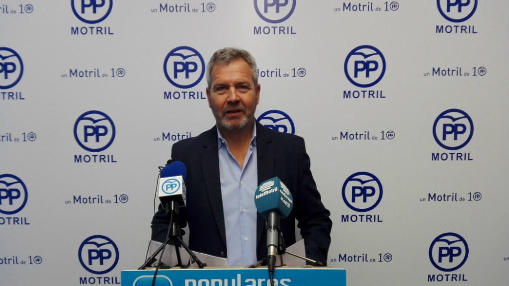 JOSE GARCIA FUENTES, EN RUEDA DE PRENSA (Foto: El Faro)