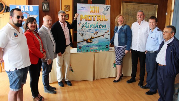 Foto de Familia del XIII Festival Aéreo Internacional de Motril