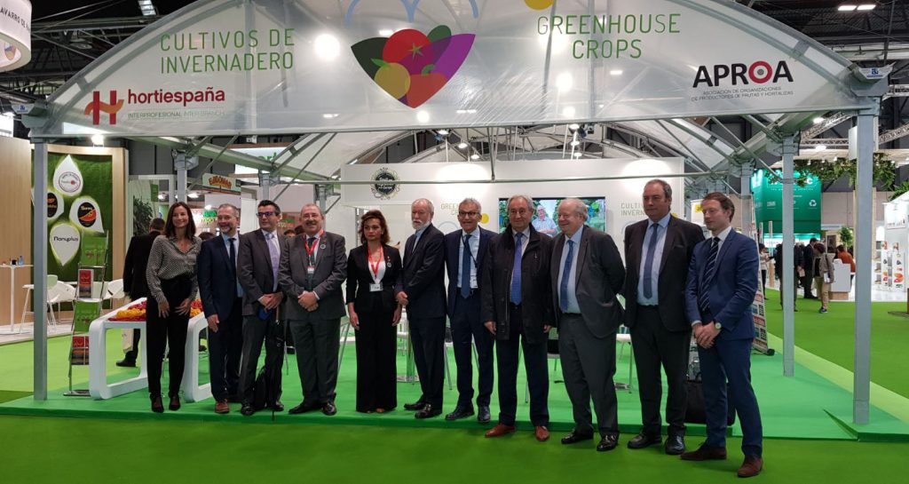 Las interprofesionales europeas de frutas y hortalizas se reúnen en el stand de HORTIESPAÑA y APROA