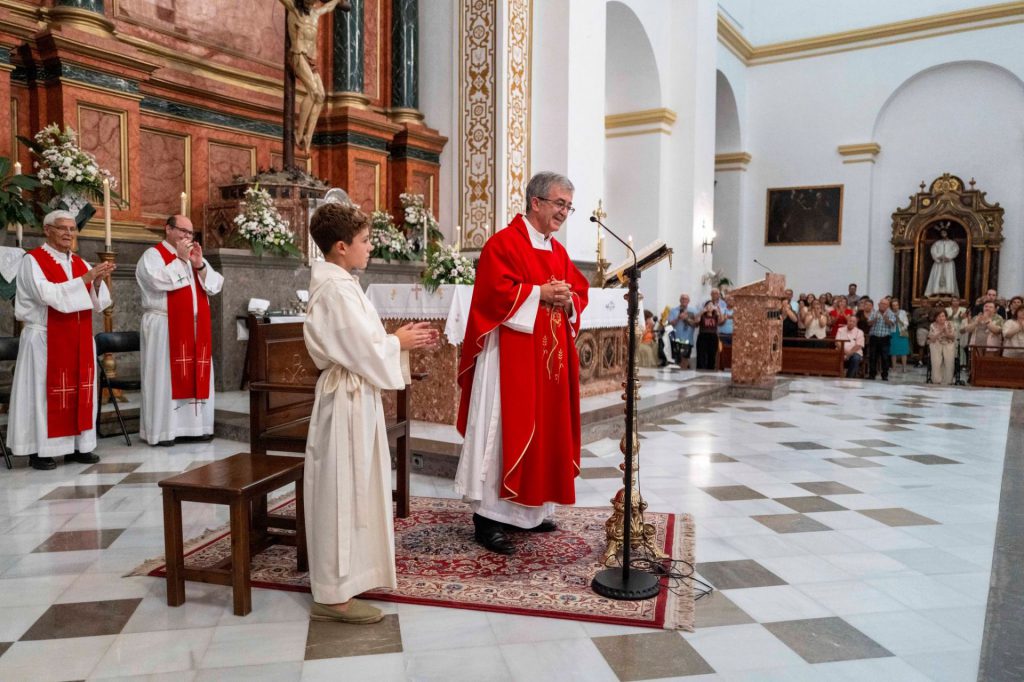 SOLEMNE MISA DE DESPEDIDA AL PÁRROCO DE LA  ENCARNACIÓN