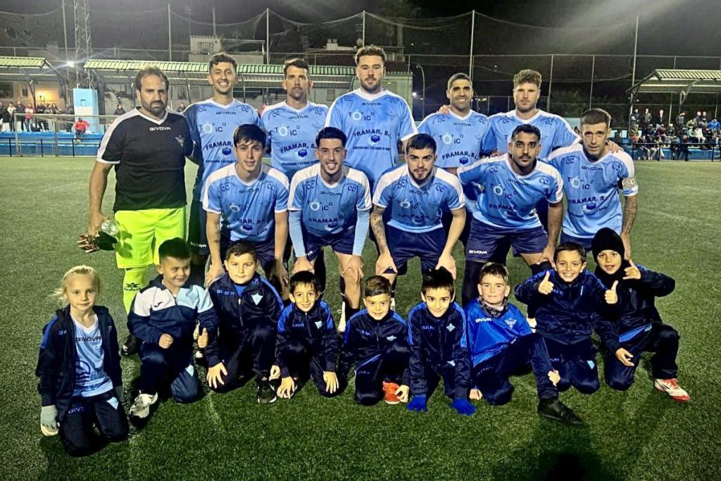 El Almuñécar CF endosa un 1-4 al City en el partido aplazado