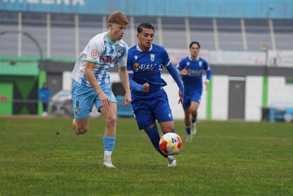 Dura derrota del CF Motril en casa del Atlético Porcuna