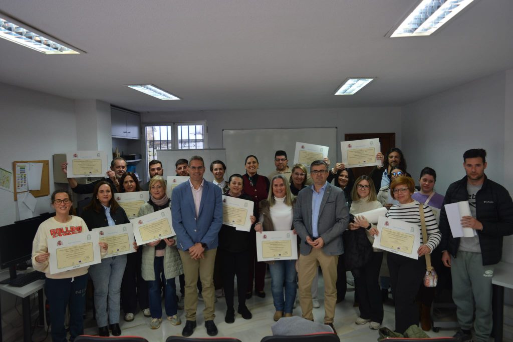 La Junta otorga más de 13.500 certificados profesionales en Granada en los últimos cuatro años