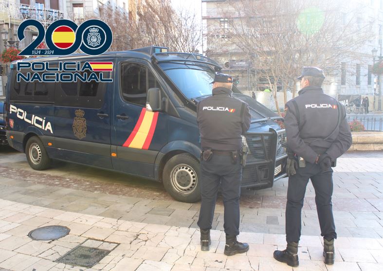 Detenida en Granada una empleada por apropiarse de más de 32.000 euros de la anciana a la que asistía