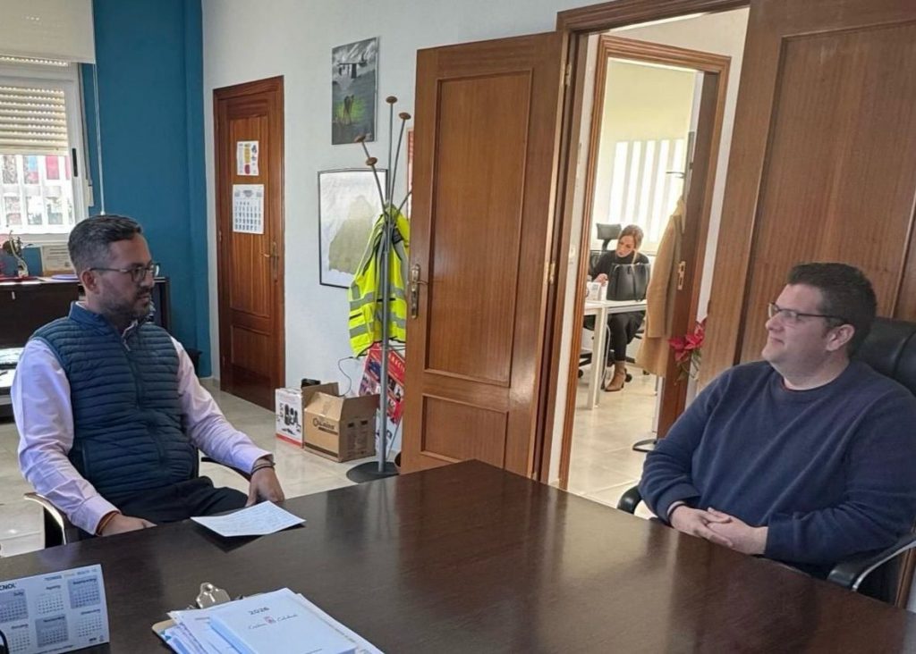 Carchuna y Calahonda reciben de Diputación 196.000 euros para paliar los daños provocados por los últimos temporales